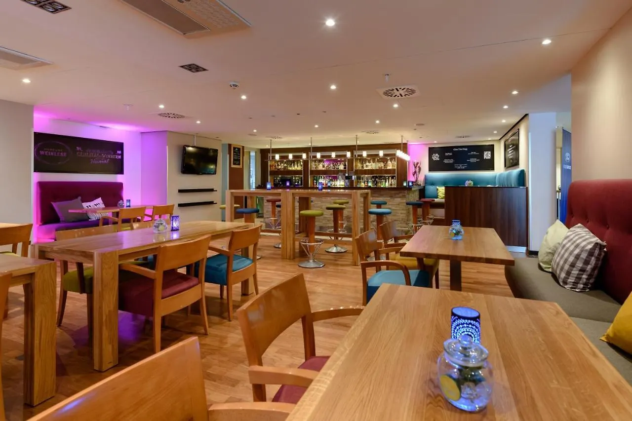 ****  Mercure Hotel Koeln West Německo