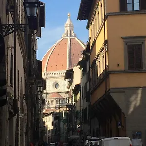 Toc Toc - Modern In , Florence Italy